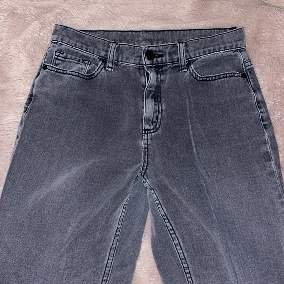 Urban Outfitters High-Rise Mom Jeans - Picture 2 of 5